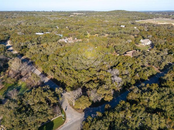 202,204,208 Thomas Oaks DR, Wimberley, TX 78676