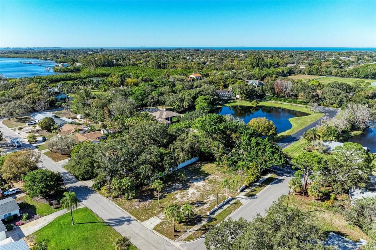 210 77th Street Nw, Bradenton, FL 34209 Photo