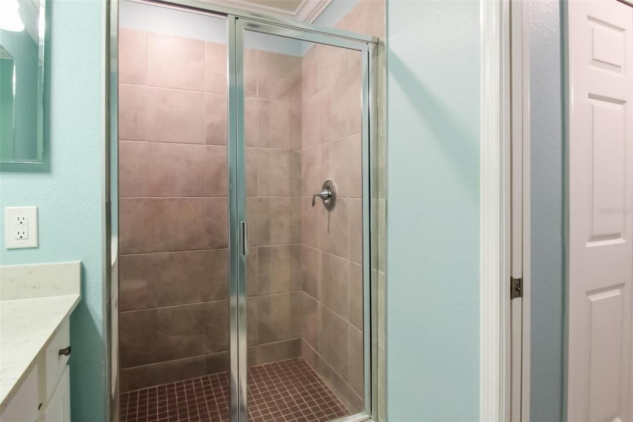 17810 Gawthrop Drive, Unit 207, Bradenton, FL 34211 Photo