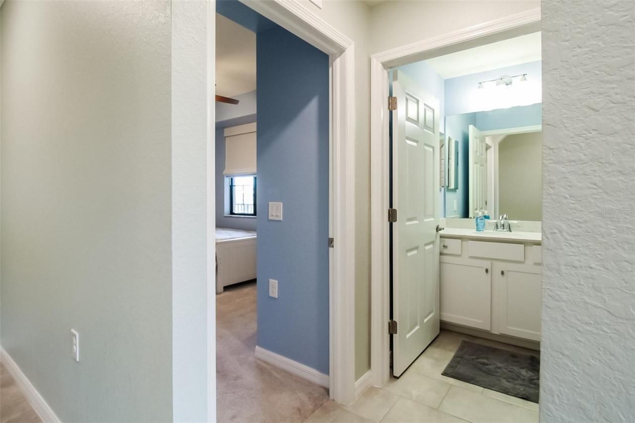 17810 Gawthrop Drive, Unit 207, Bradenton, FL 34211 Photo