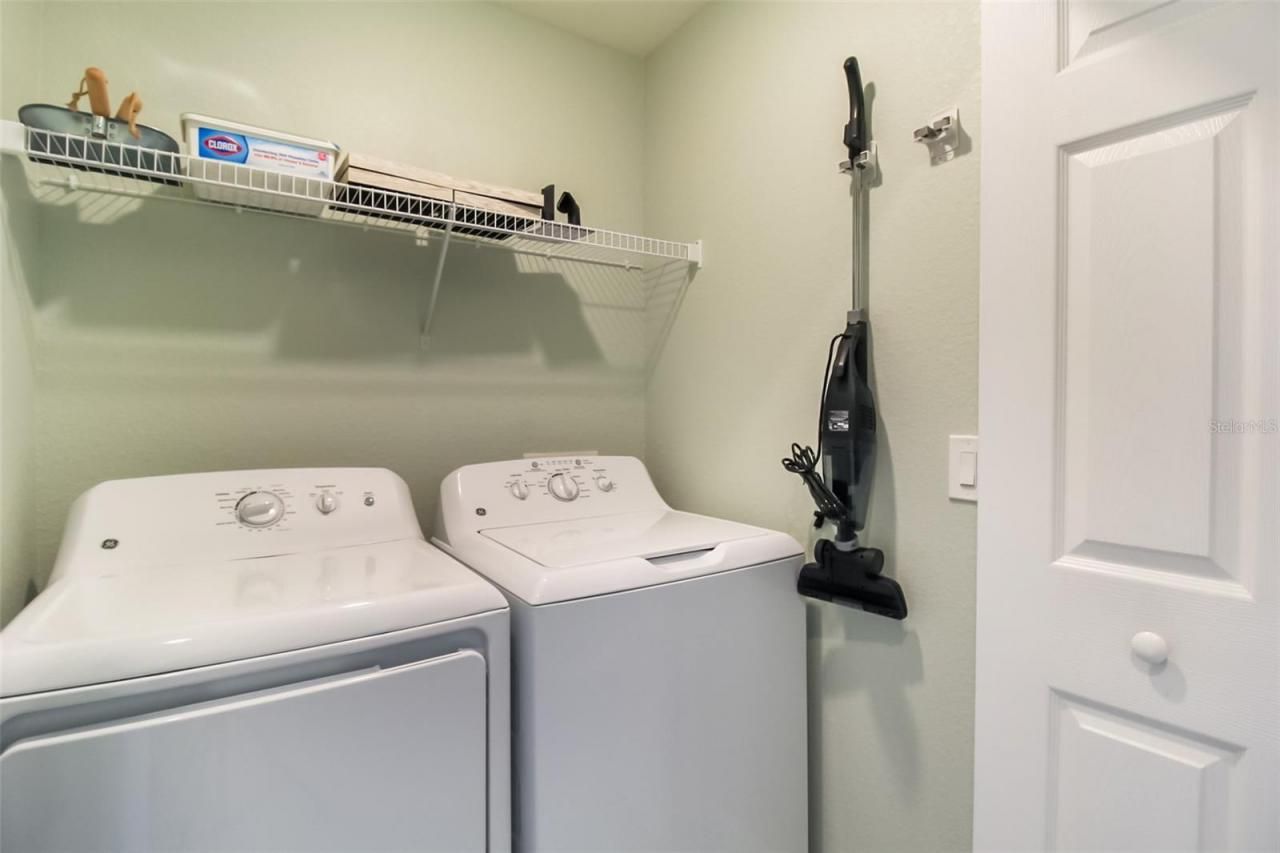 17810 Gawthrop Drive, Unit 207, Bradenton, FL 34211 Photo