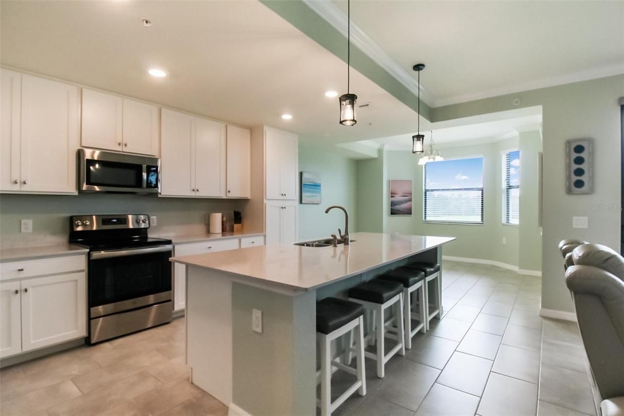 17810 Gawthrop Drive, Unit 207, Bradenton, FL 34211 Photo