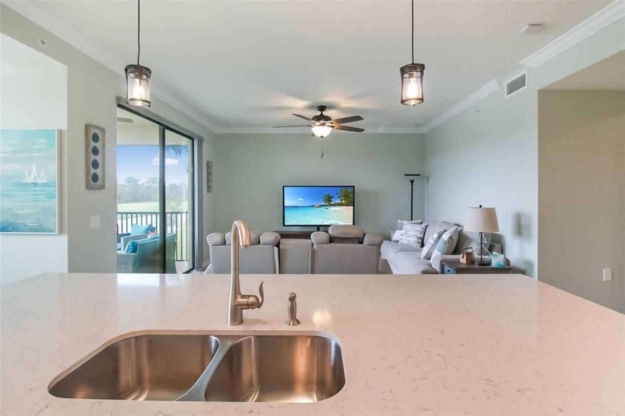 17810 Gawthrop Drive, Unit 207, Bradenton, FL 34211 Photo