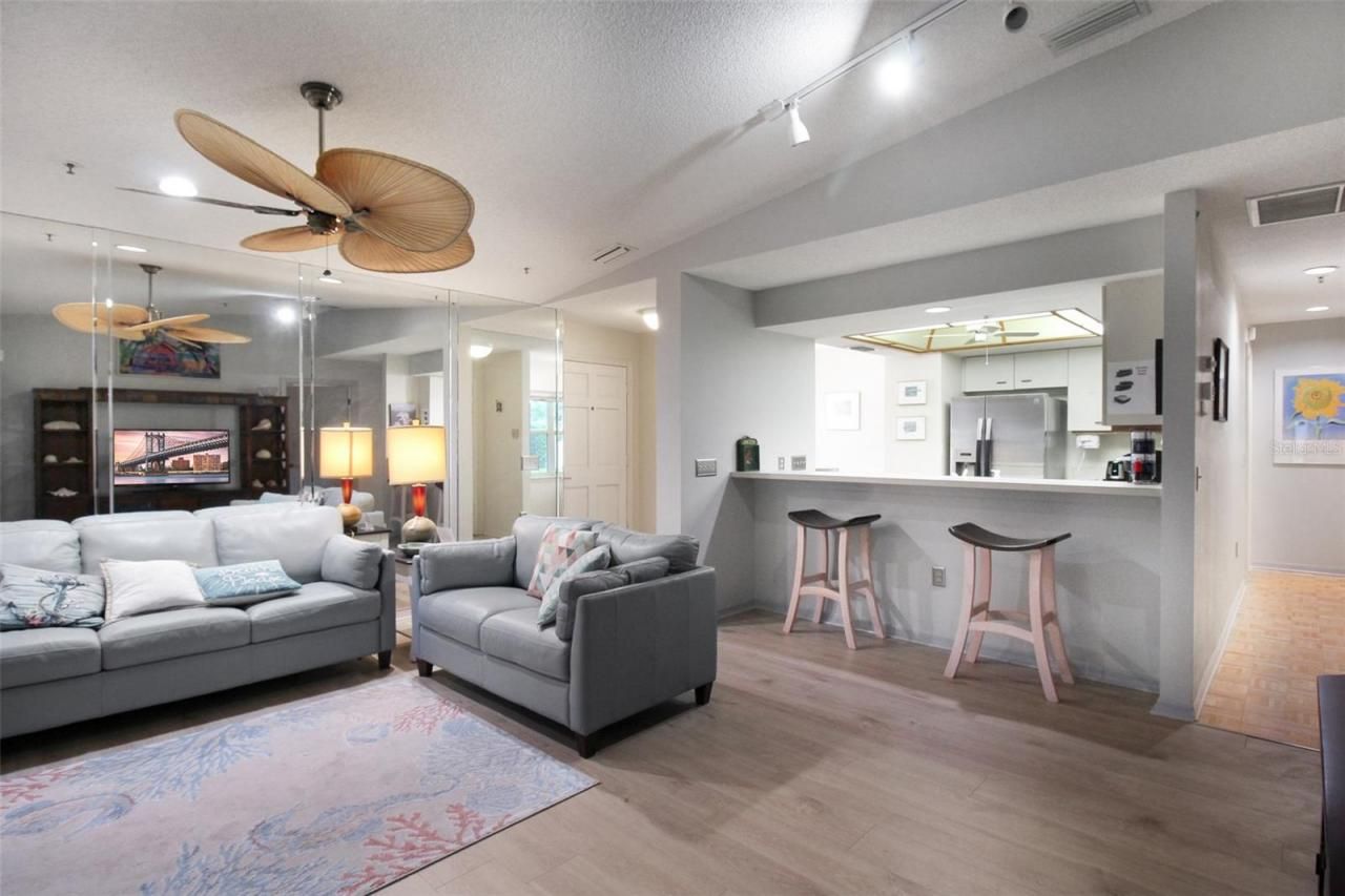 1219 Siesta Bayside Drive, Unit 1219-C, Sarasota, FL 34242 Photo