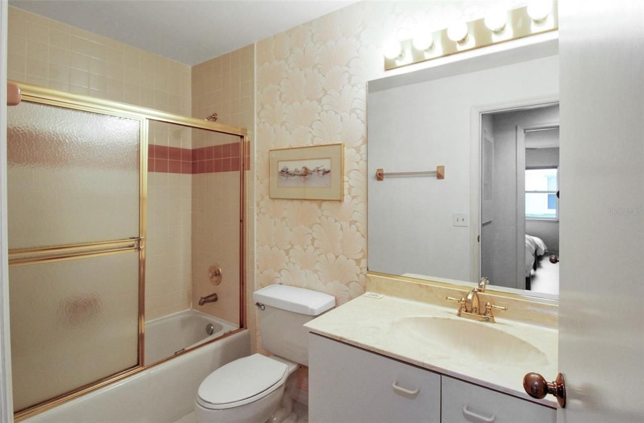 1219 Siesta Bayside Drive, Unit 1219-C, Sarasota, FL 34242 Photo