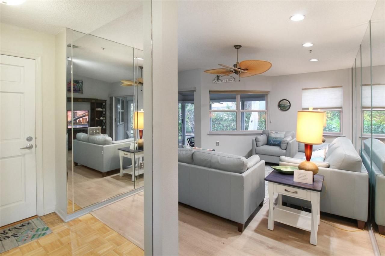 1219 Siesta Bayside Drive, Unit 1219-C, Sarasota, FL 34242 Photo