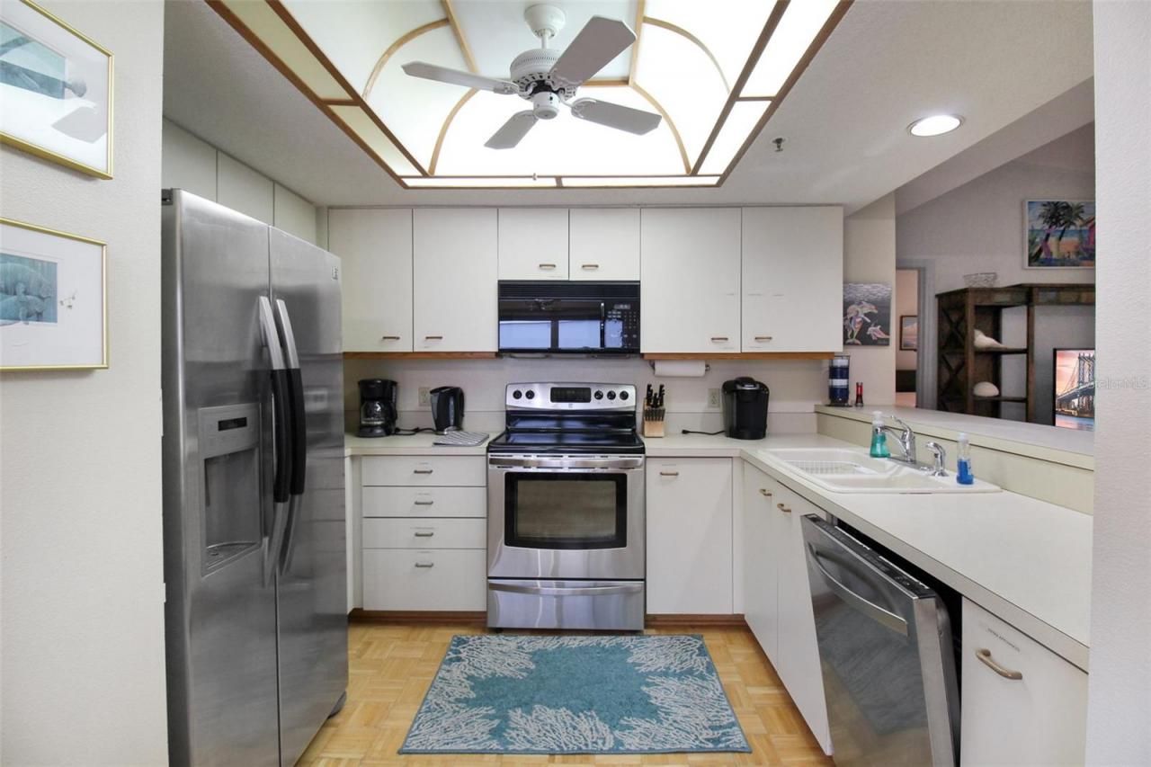 1219 Siesta Bayside Drive, Unit 1219-C, Sarasota, FL 34242 Photo