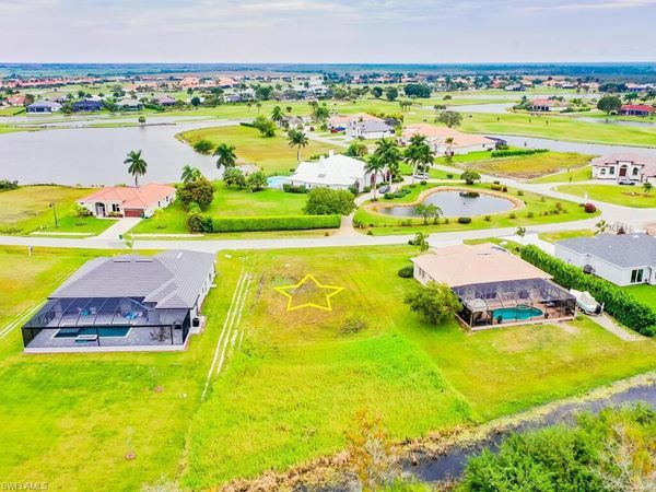 18211 Royal Hammock BLVD, NAPLES, FL 34114
