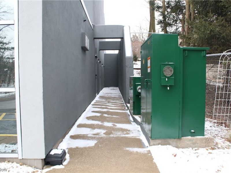 6731 Ridge Road, Parma, OH 44129 Photo 25