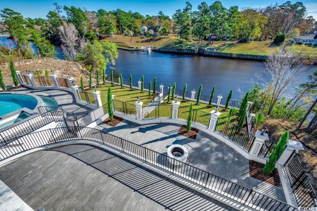 9185 Marina Pkwy. Photo 15