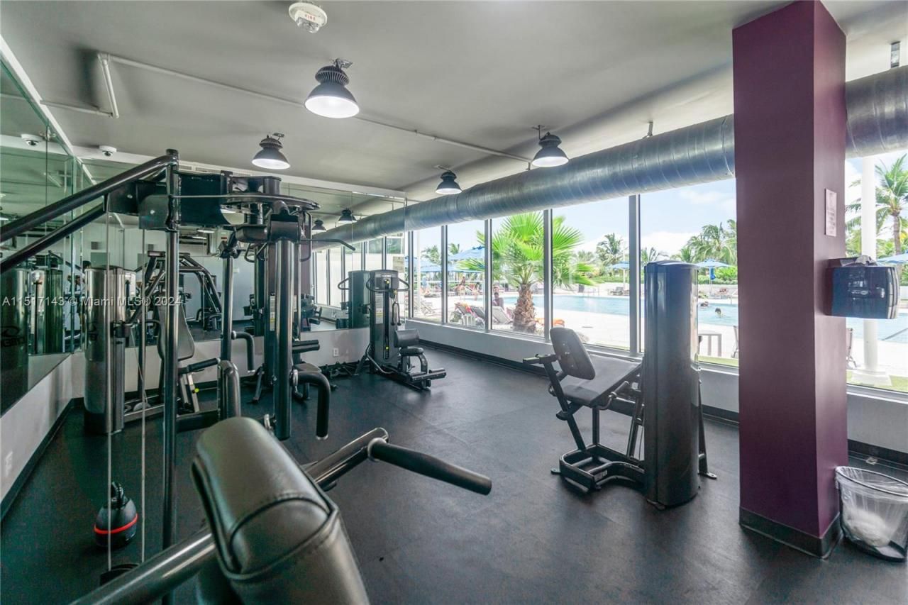 100 Lincoln Rd, Unit 312, Miami Beach, FL 33139 Photo