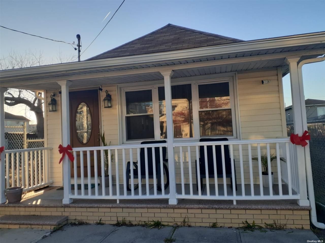 441 Beach 45 St, Far Rockaway, NY 11691 Main Photo