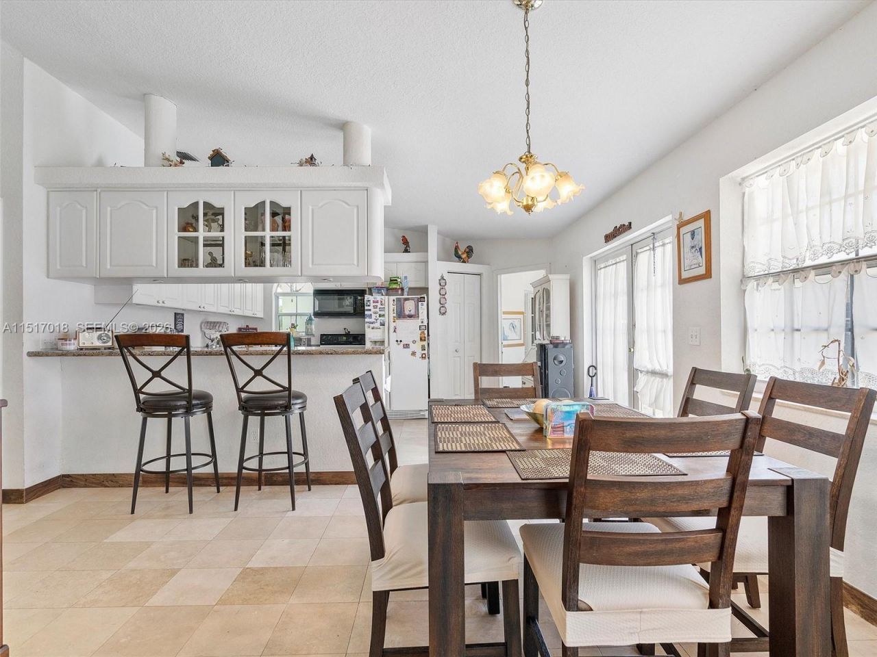 5901 SW 160th Ave, Southwest Ranches, FL 33331 Photo