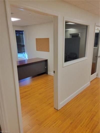 4627 Arnold Ave, Naples, FL 34104 Photo