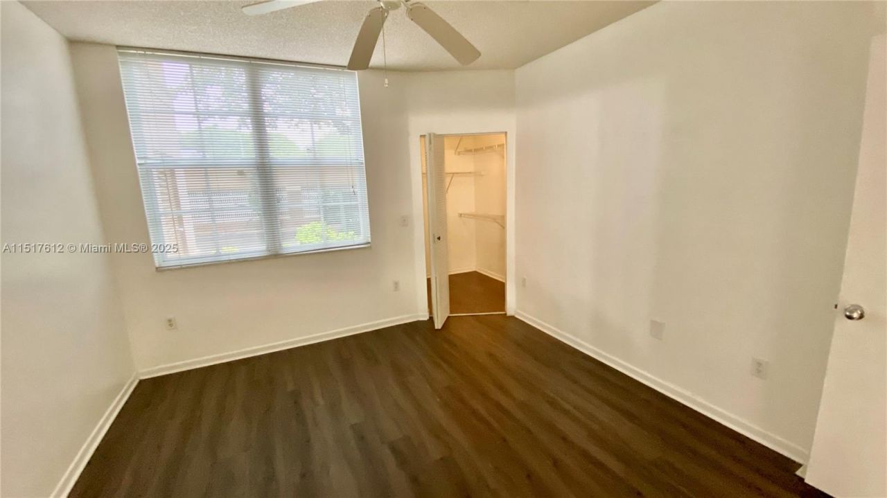 19901 E Country Club Dr, Unit 2103, Aventura, FL 33180 Photo