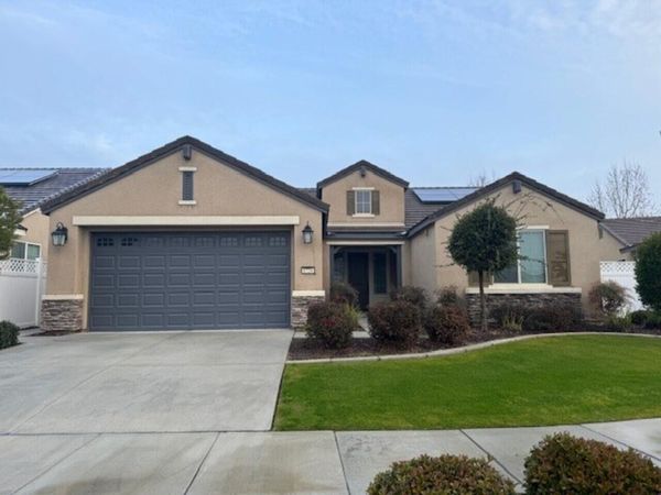 1724 Audley End Pl, Bakersfield, CA 93311