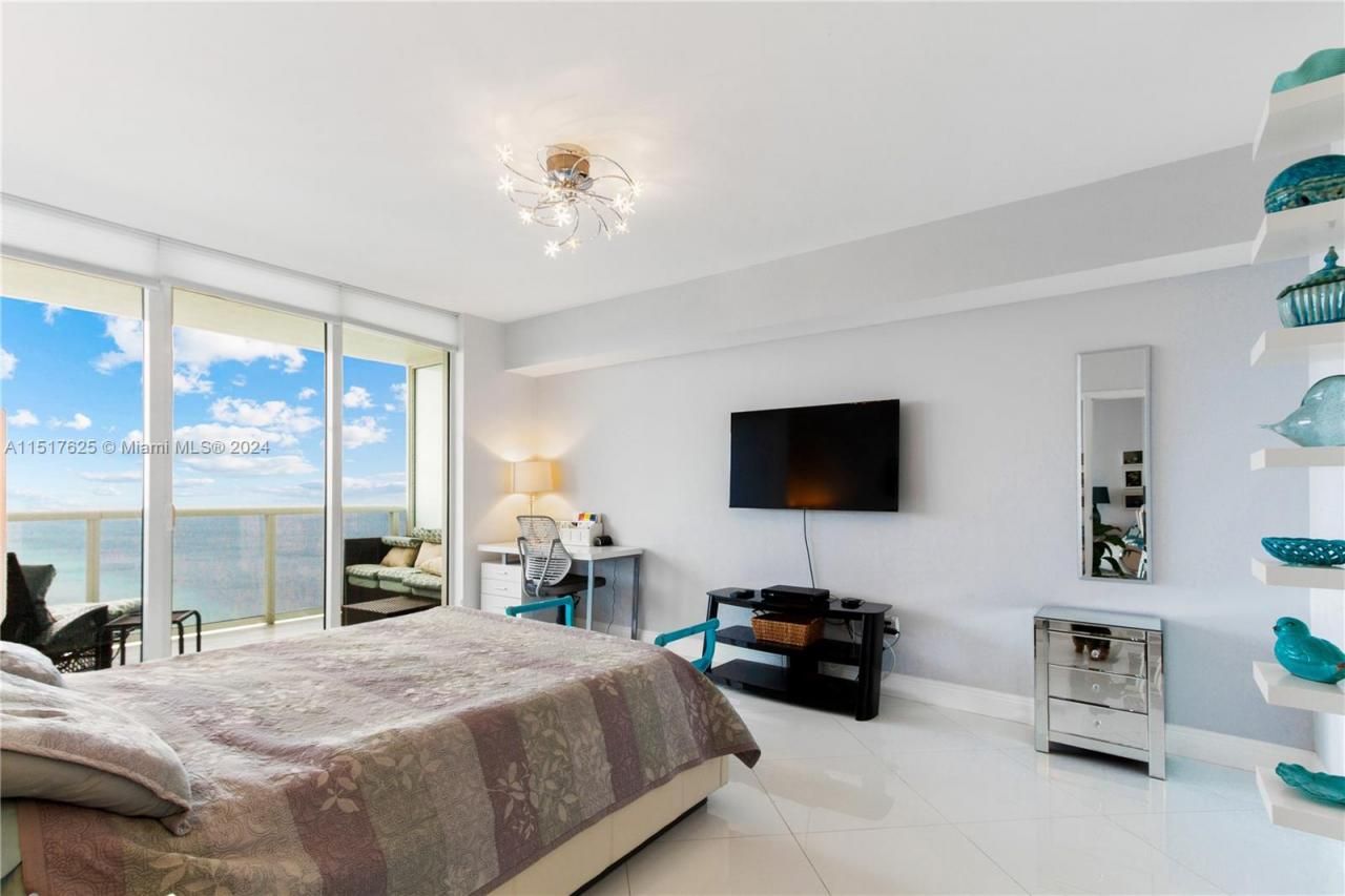1830 S Ocean Dr, Unit UP5010, Hallandale Beach, FL 33009 Photo