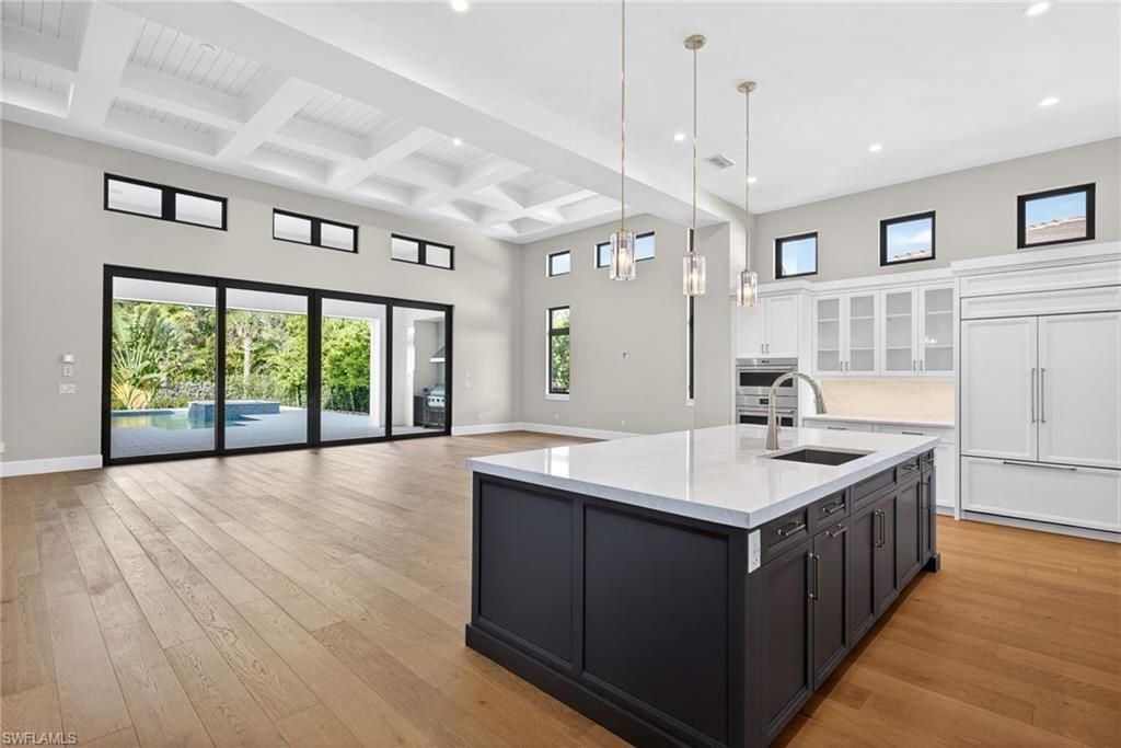 2055 Cambridge Park Dr, Naples, FL 34109 Photo