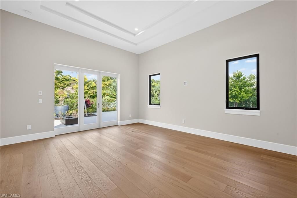 2055 Cambridge Park Dr, Naples, FL 34109 Photo