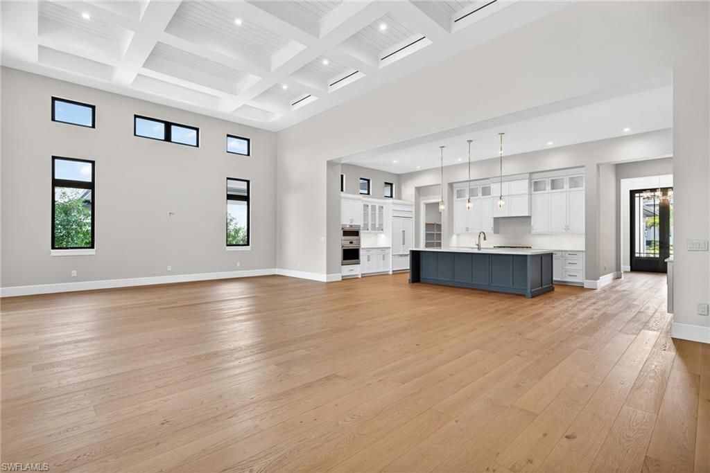 2055 Cambridge Park Dr, Naples, FL 34109 Photo