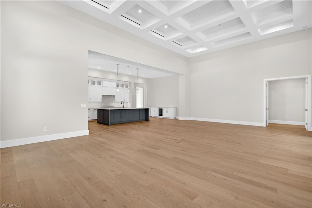 2055 Cambridge Park Dr, Naples, FL 34109 Photo