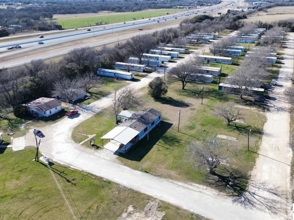 709 W Avenue G, Nolanville, TX 76559