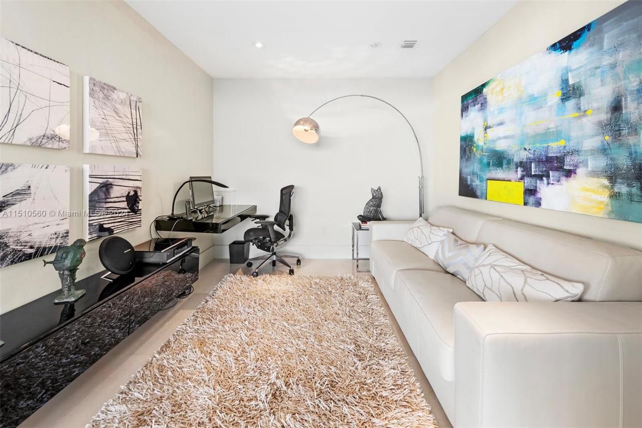 15901 Collins Ave, Unit 2801, Sunny Isles Beach, FL 33160 Photo