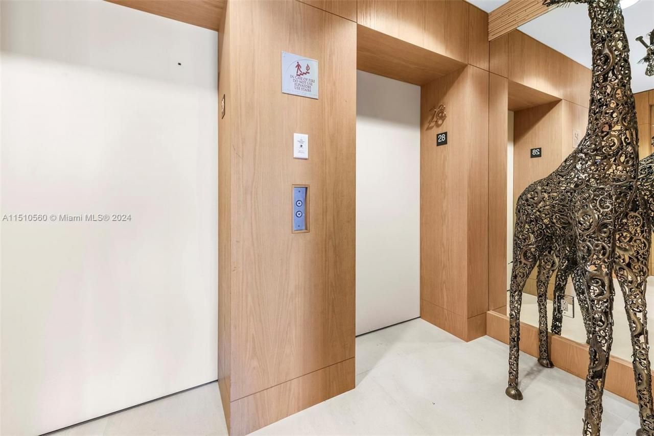 15901 Collins Ave, Unit 2801, Sunny Isles Beach, FL 33160 Photo