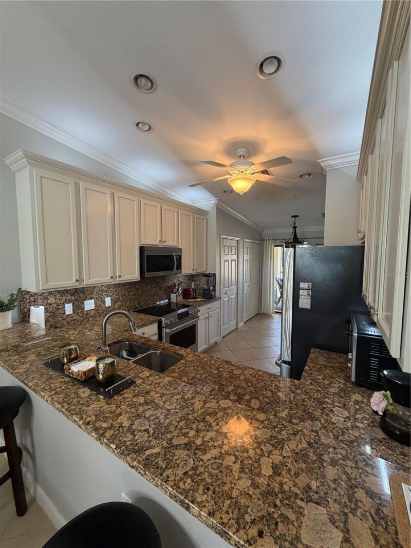 7225 River Hammock Drive, Unit 202, Bradenton, FL 34212 Photo