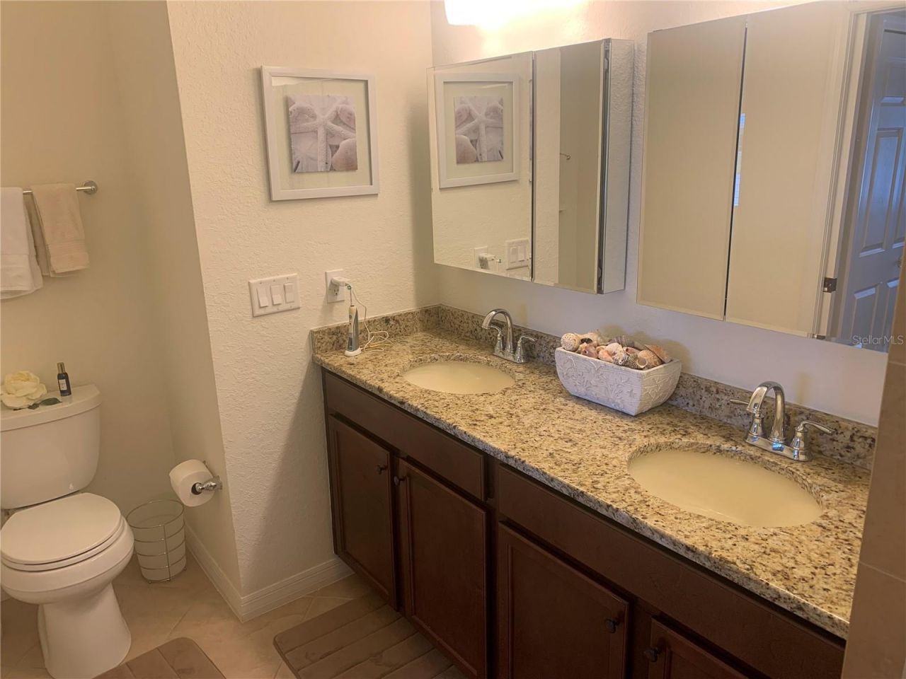 7225 River Hammock Drive, Unit 202, Bradenton, FL 34212 Photo