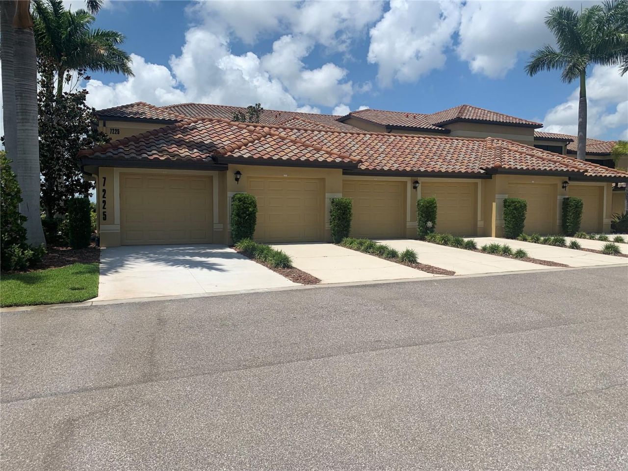 7225 River Hammock Drive, Unit 202, Bradenton, FL 34212 Photo