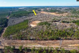 1446 Mack Street photo 4