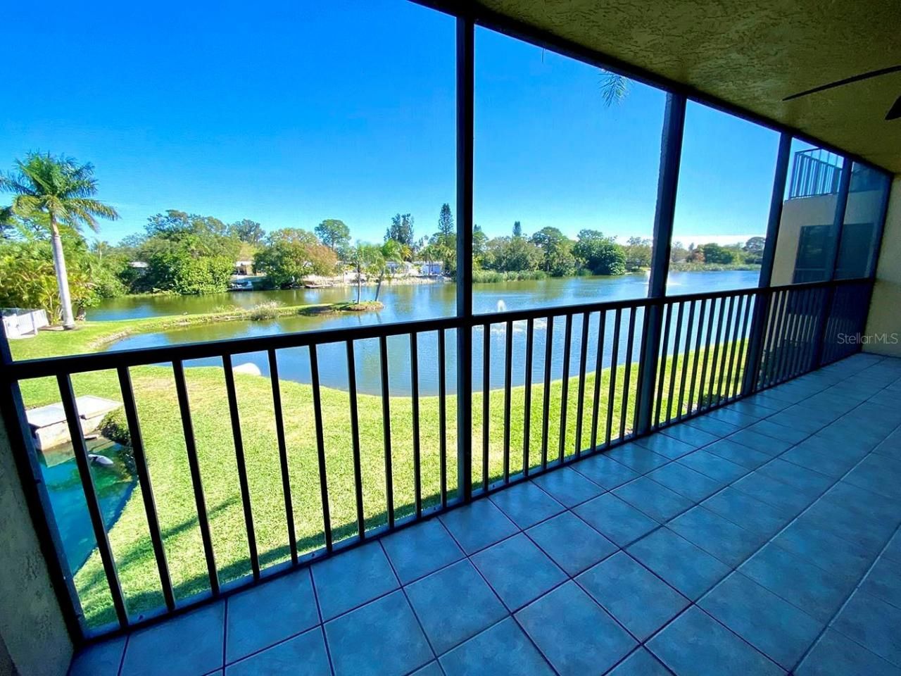 5553 Ashton Lake Drive, Unit 5553, Sarasota, FL 34231 Photo