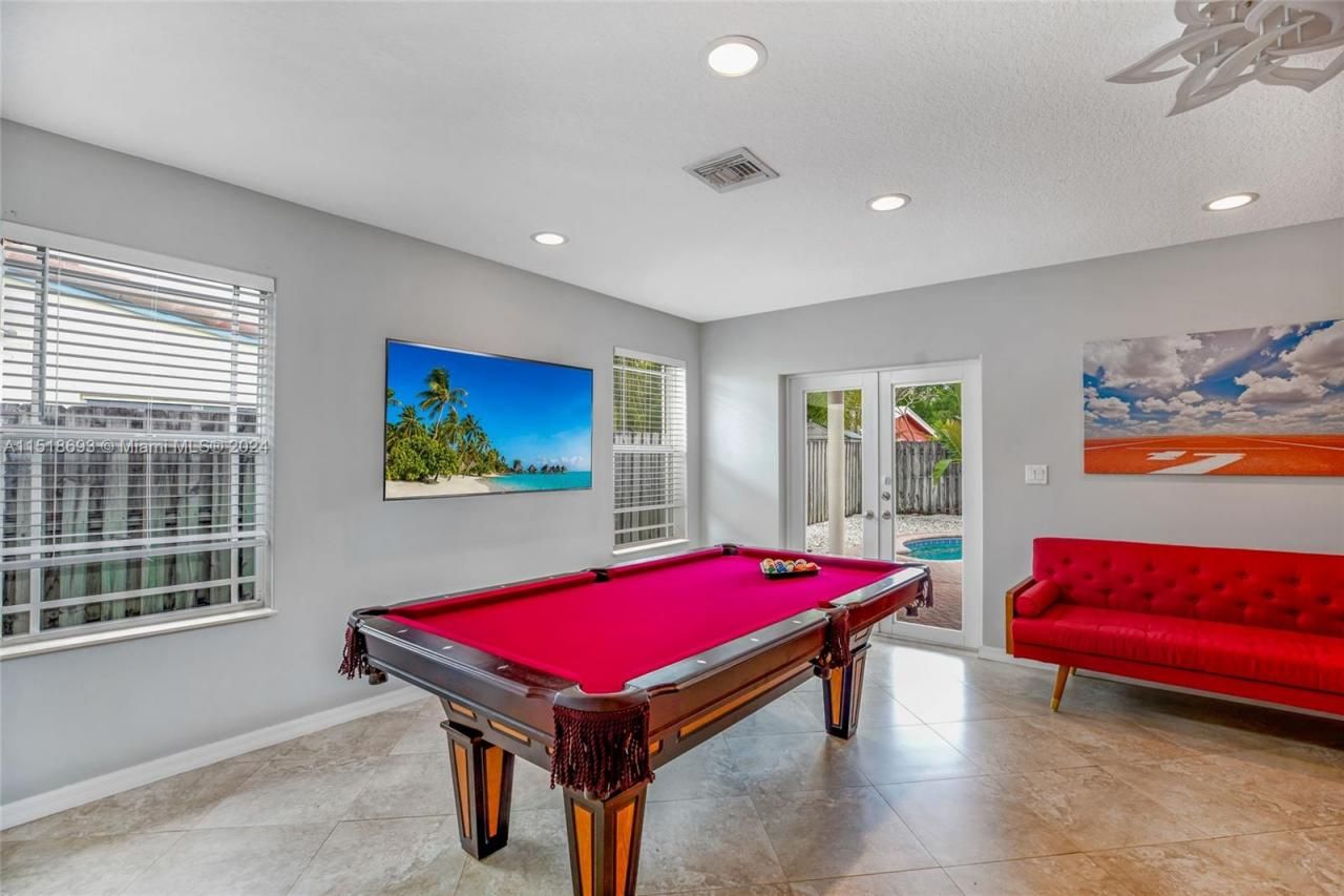 4710 NE 18th Ter, Fort Lauderdale, FL 33308 Photo