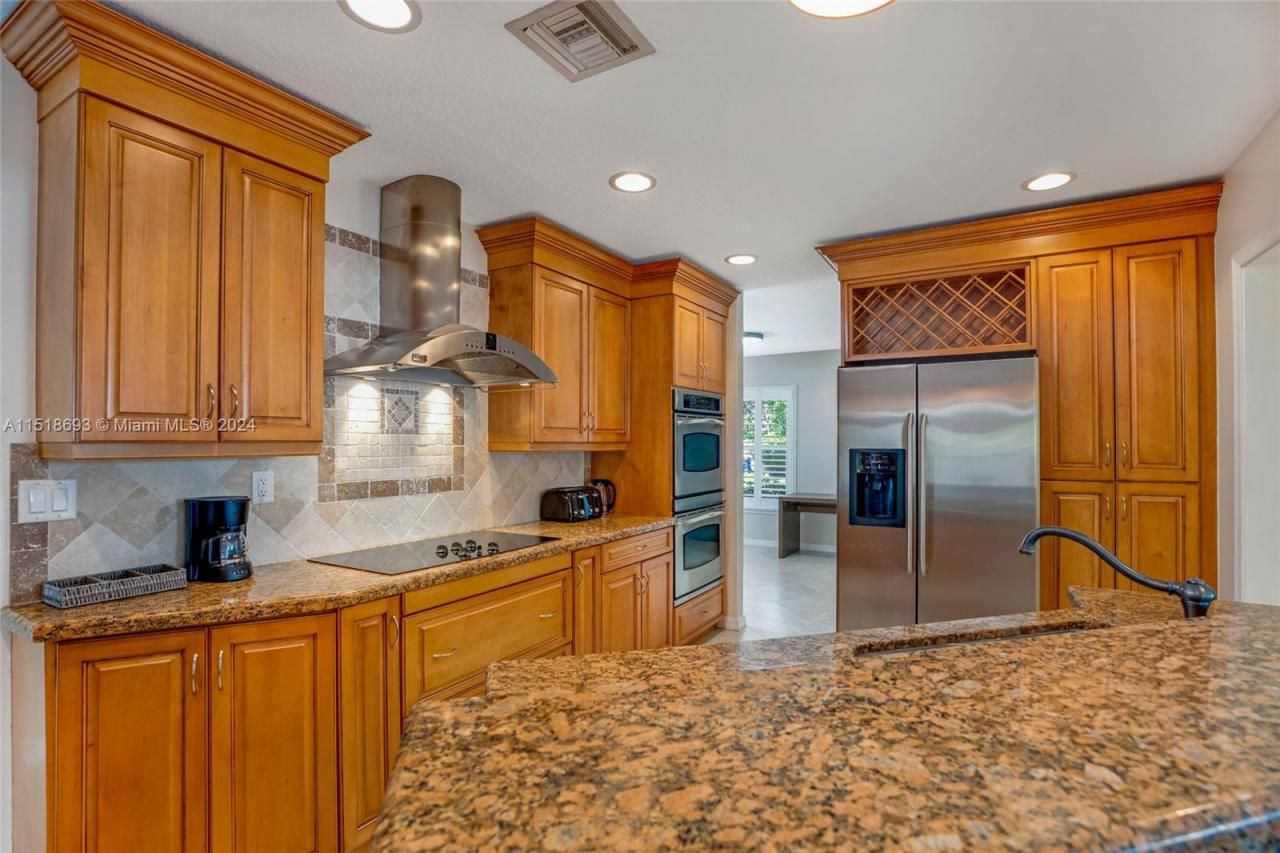 4710 NE 18th Ter, Fort Lauderdale, FL 33308 Photo