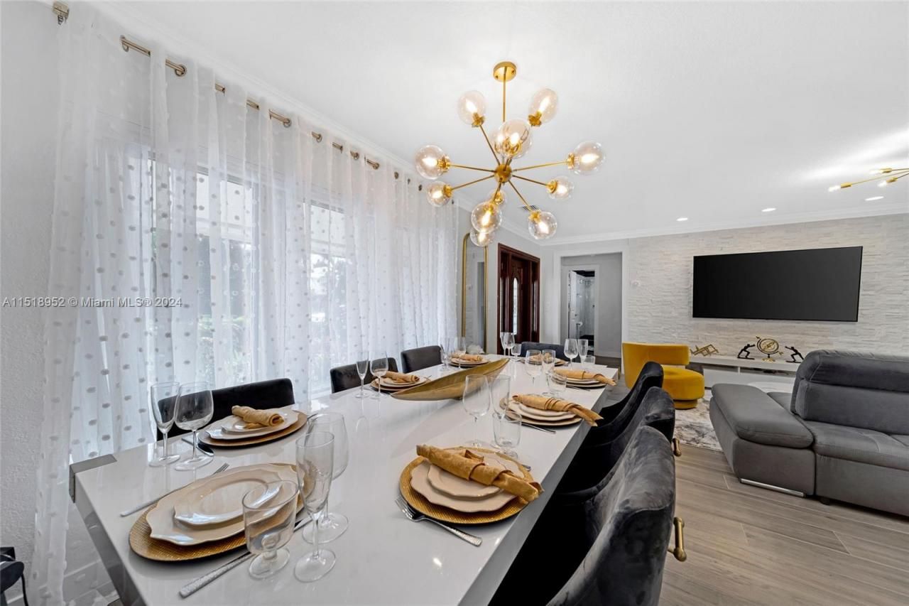 5801 NE 18th Ter, Fort Lauderdale, FL 33308 Photo