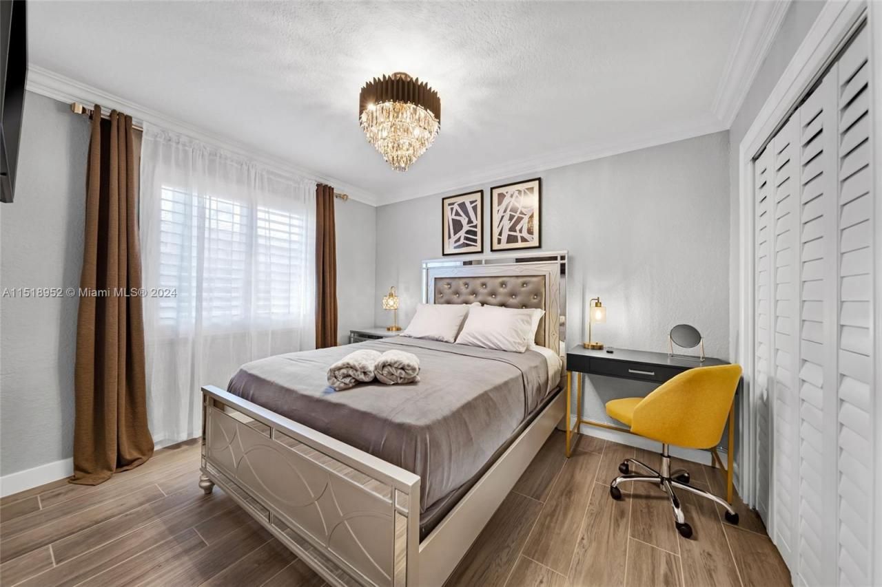 5801 NE 18th Ter, Fort Lauderdale, FL 33308 Photo