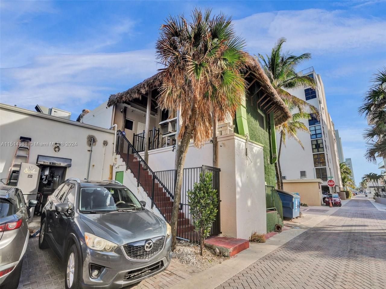 900 N Surf Rd, Unit 2, Hollywood, FL 33019 Photo