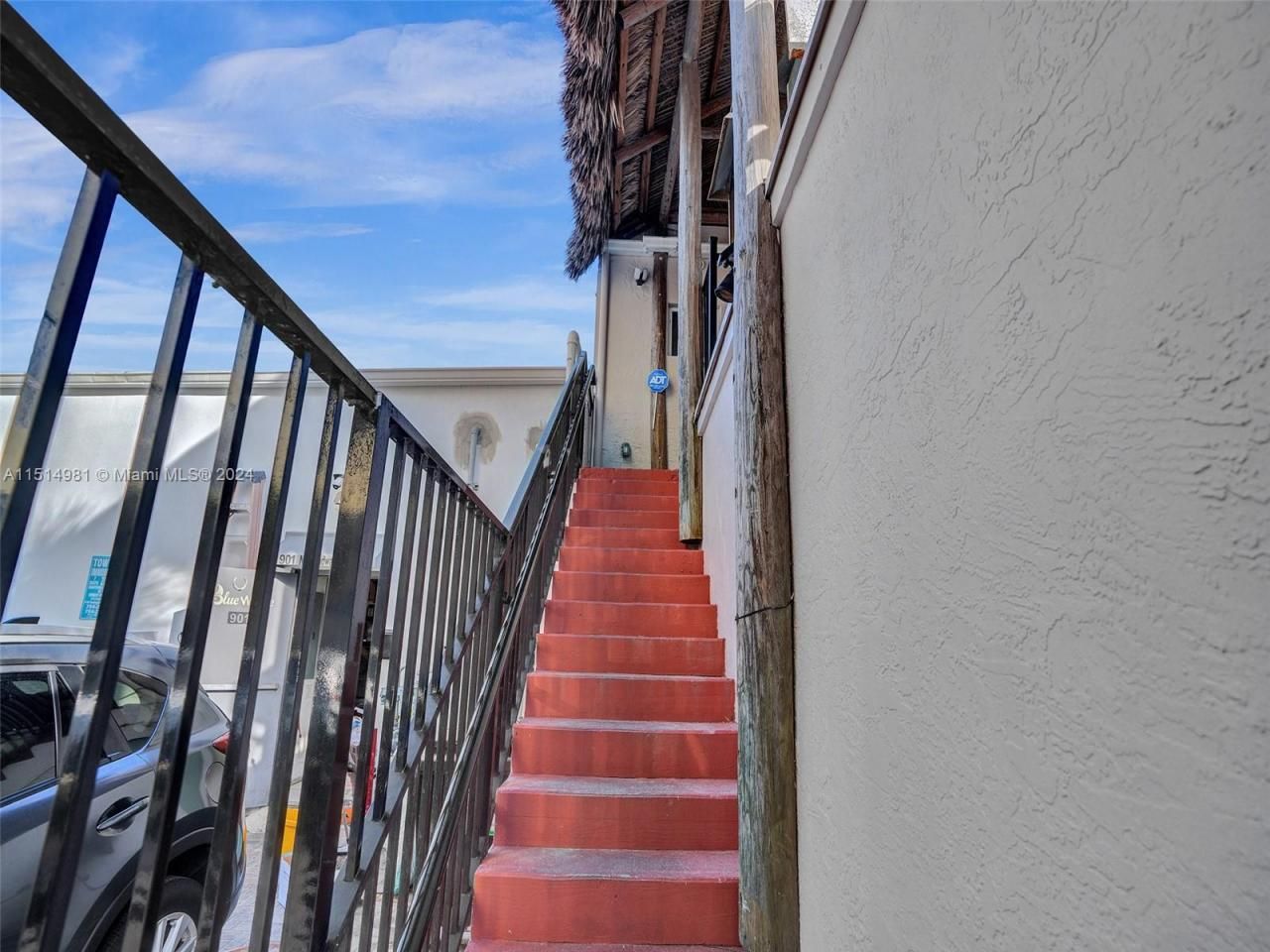 900 N Surf Rd, Unit 2, Hollywood, FL 33019 Photo