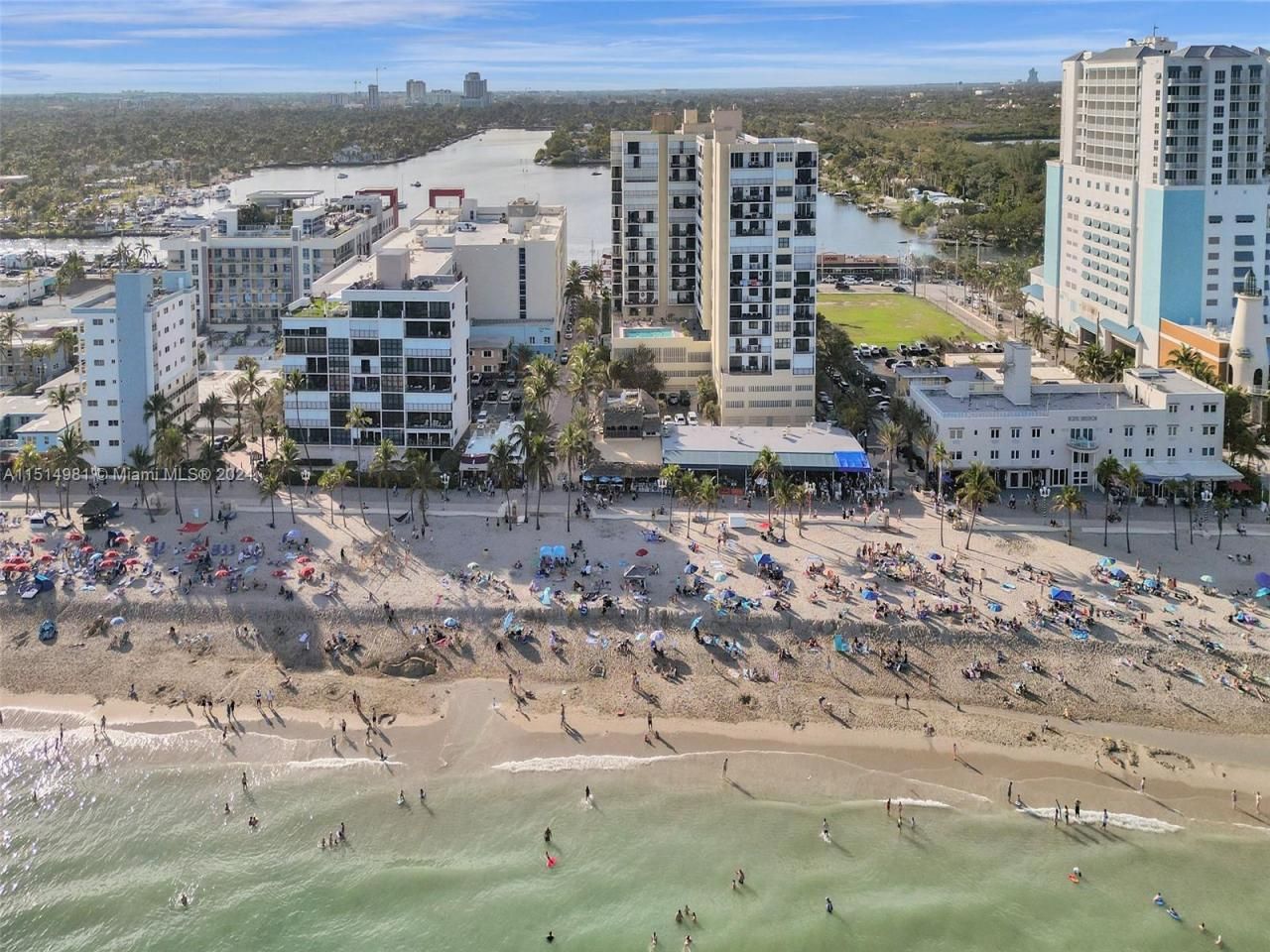 900 N Surf Rd, Unit 2, Hollywood, FL 33019 Photo