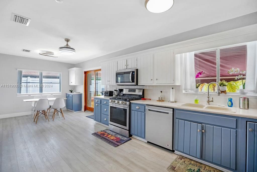 5320 NE 16th Ter, Fort Lauderdale, FL 33334 Photo