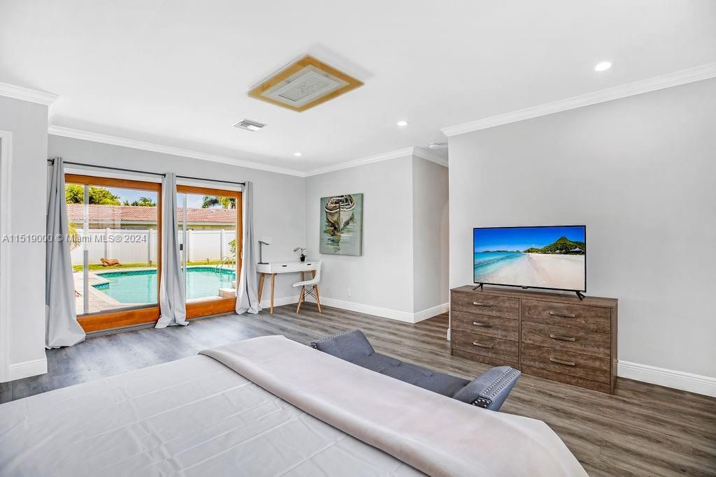 5320 NE 16th Ter, Fort Lauderdale, FL 33334 Photo