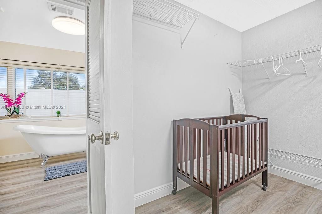 5320 NE 16th Ter, Fort Lauderdale, FL 33334 Photo