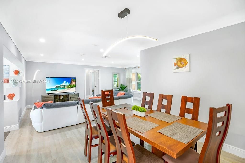 5320 NE 16th Ter, Fort Lauderdale, FL 33334 Photo