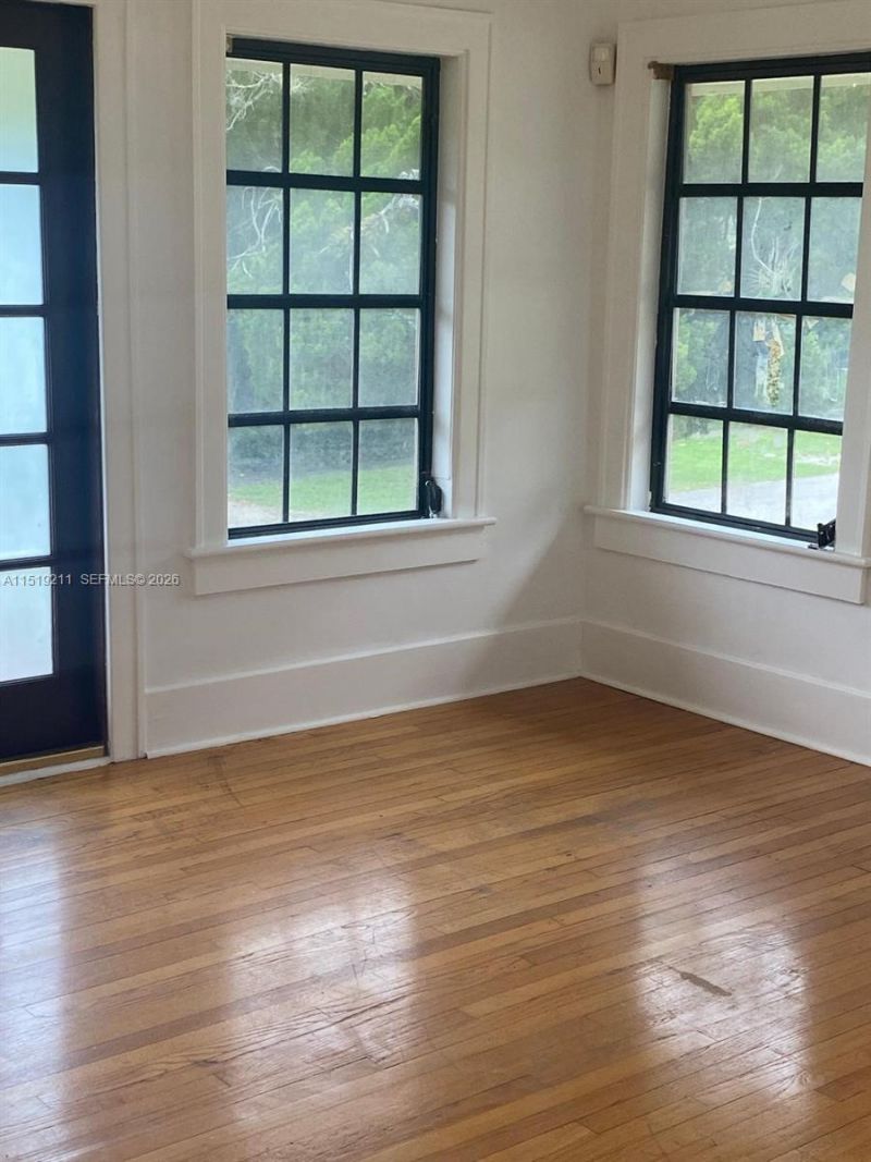 8900 NE 1st Ave, Unit 1, El Portal, FL 33138 Photo