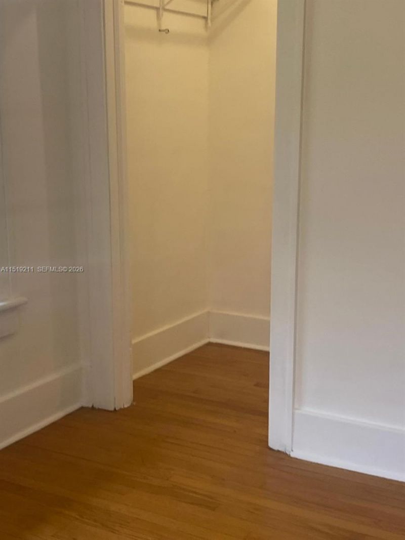 8900 NE 1st Ave, Unit 1, El Portal, FL 33138 Photo