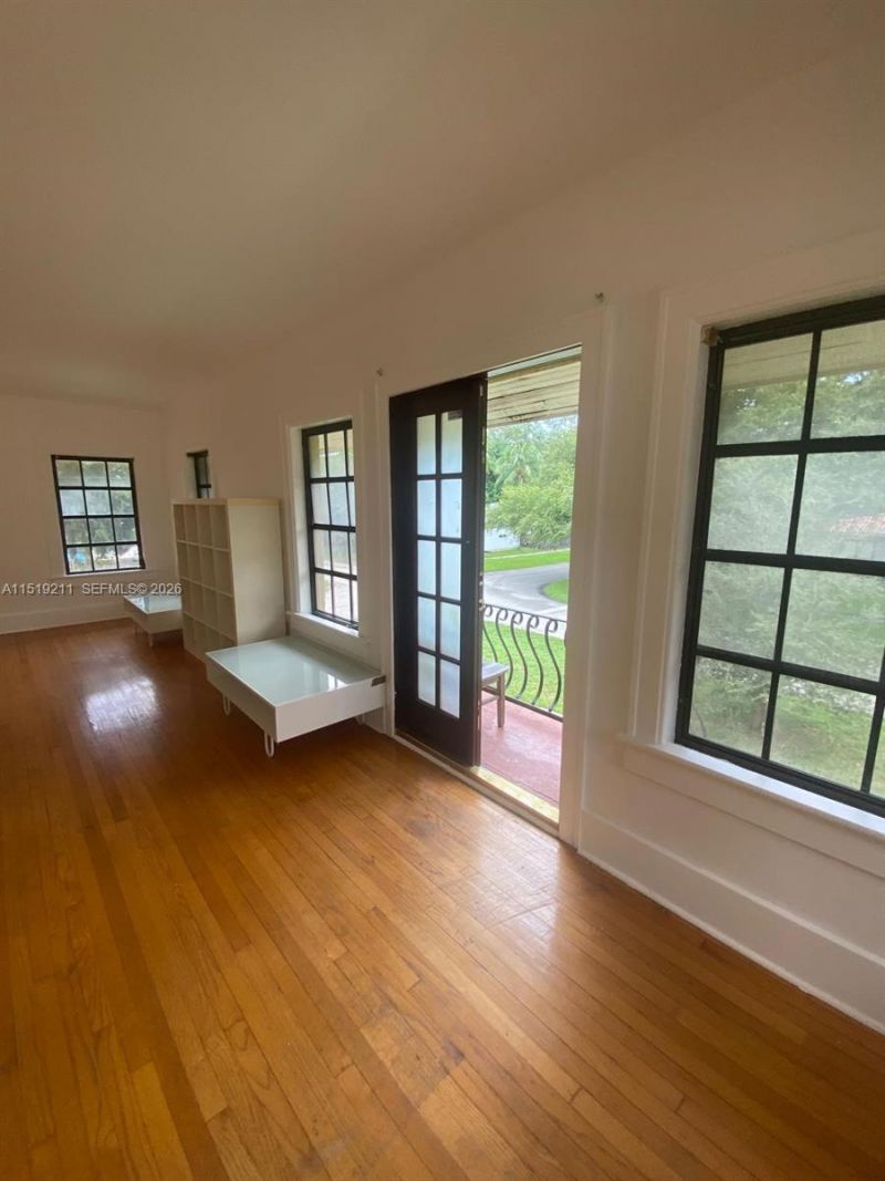 8900 NE 1st Ave, Unit 1, El Portal, FL 33138 Photo