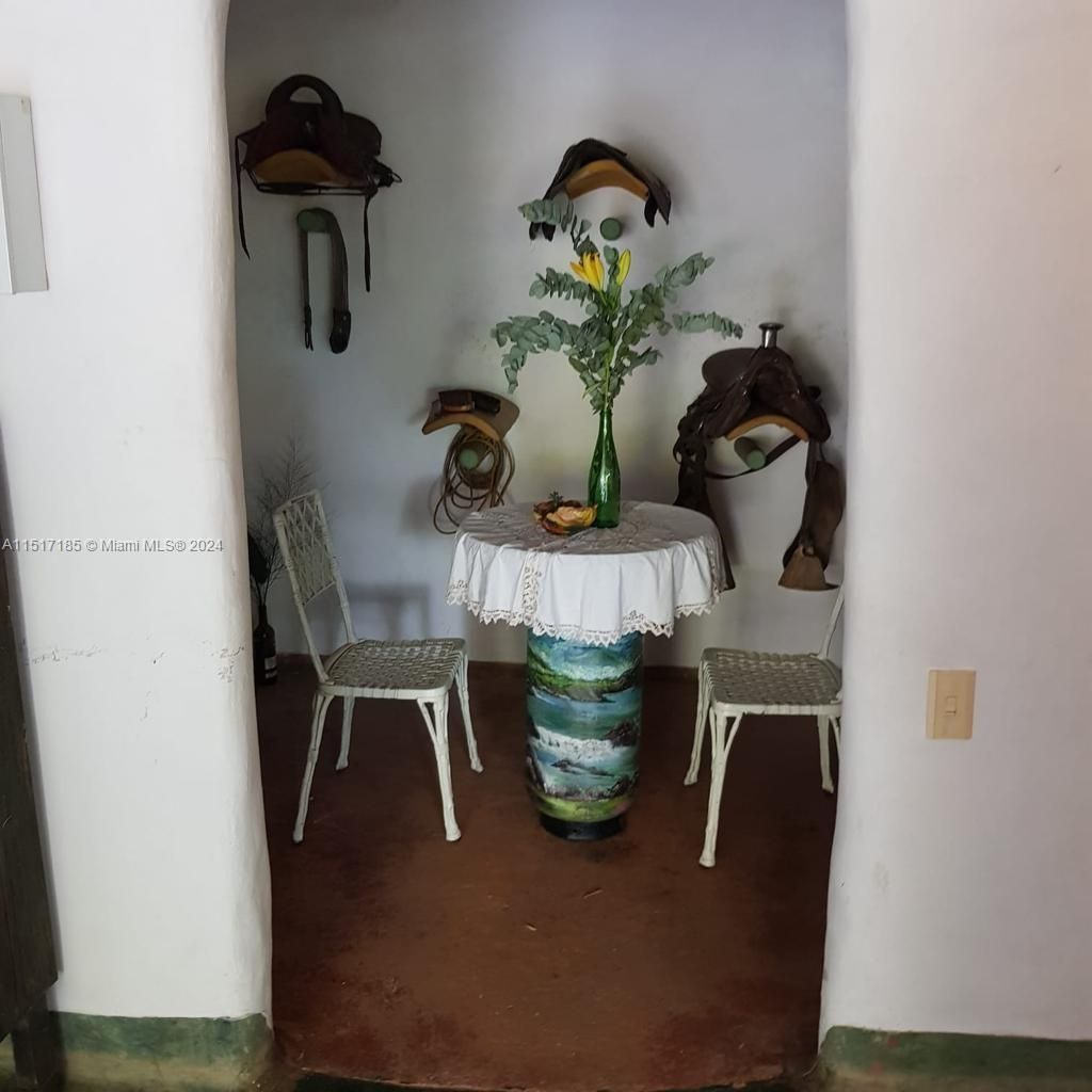 1 Cigarrales De Santa Teresa, , An 00000 Photo