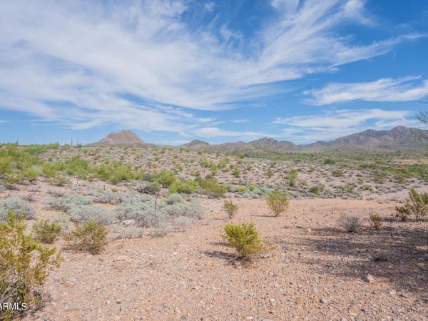 3630 W RIVERA Drive, Unit 3, New River, AZ 85087