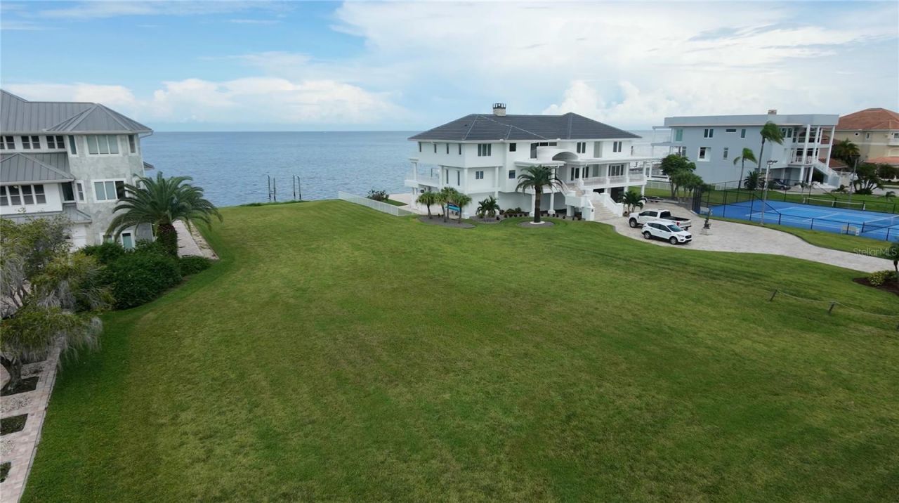5141 Westshore Drive, New Port Richey, FL 34652 Photo